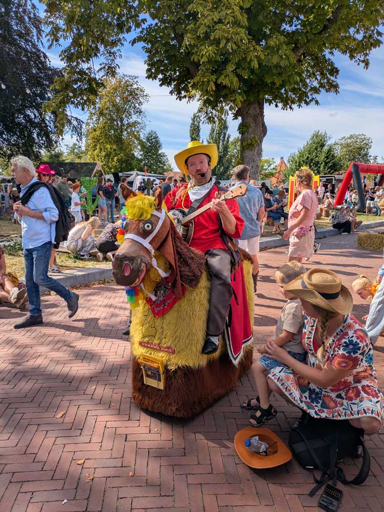 images from Nesville & Akkrumento Westernfestival - Sept 2025